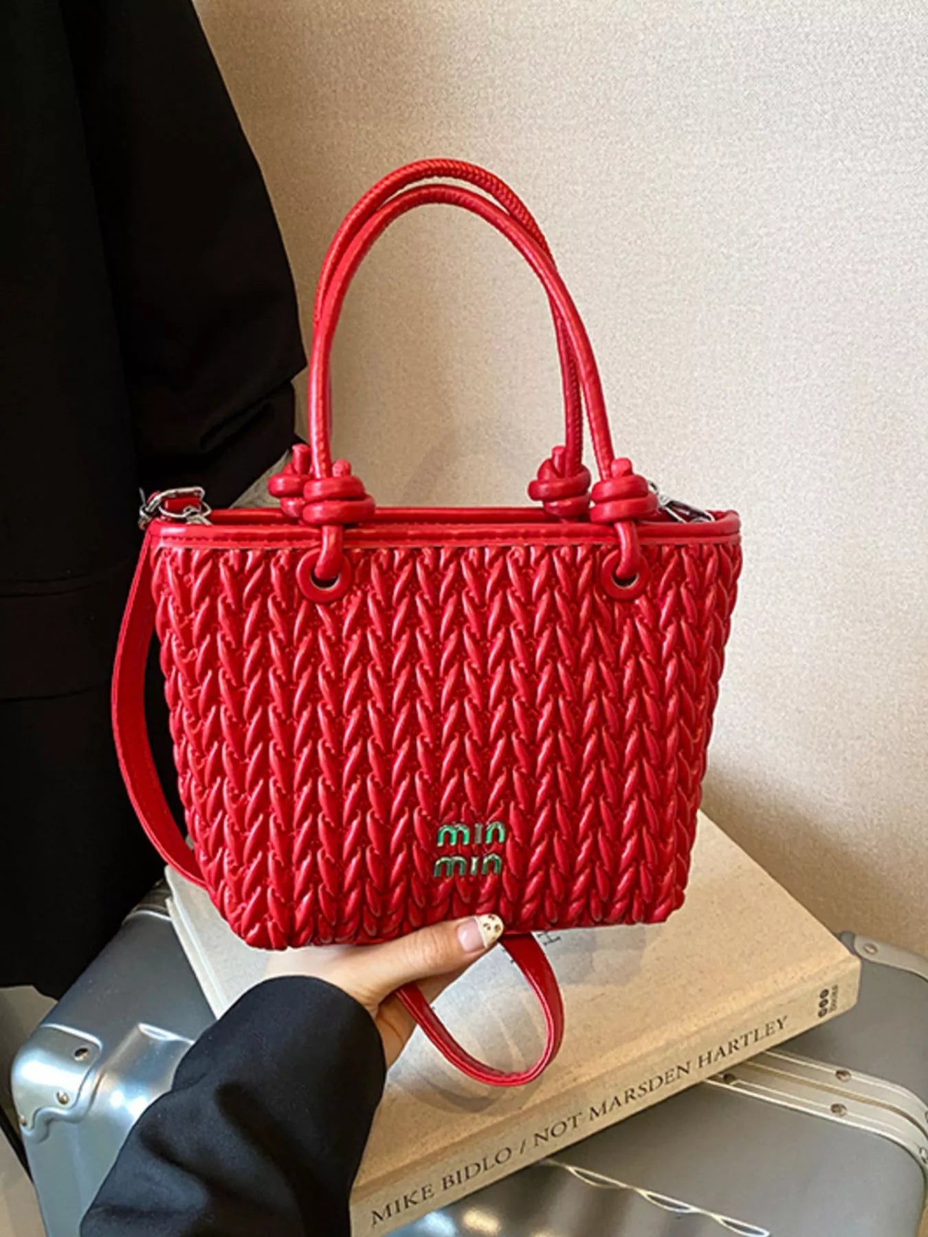 1af1aeb5-16d0-4d80-9703-050c6fac7c1e-Max-Origin