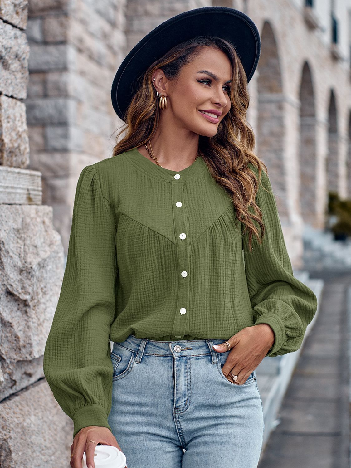 Round Neck Puff Sleeve Shirt