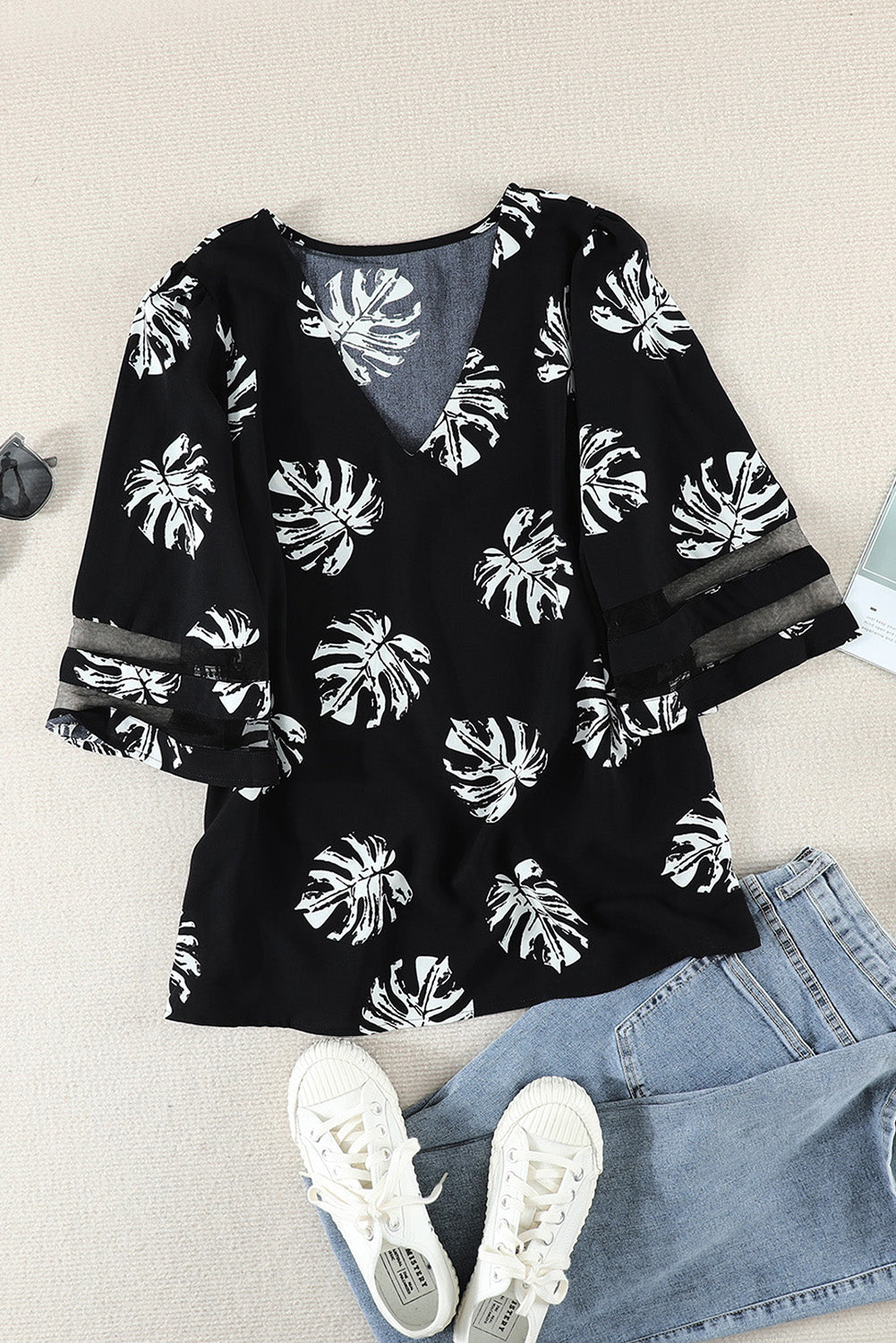 Botanical Print V-Neck Puff Sleeve Blouse